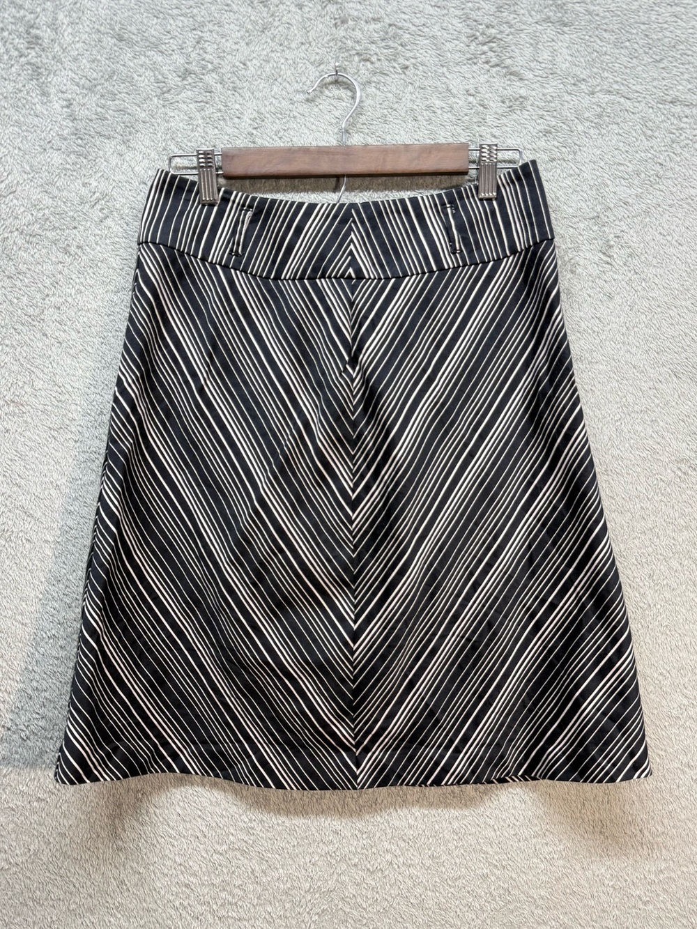 John Paul Richard Chevron Striped A-Line Skirt Size 6